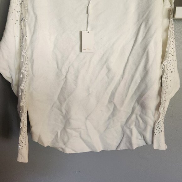 Embellished Heart cutouts Valentine's Sweater - Picture 4 of 6